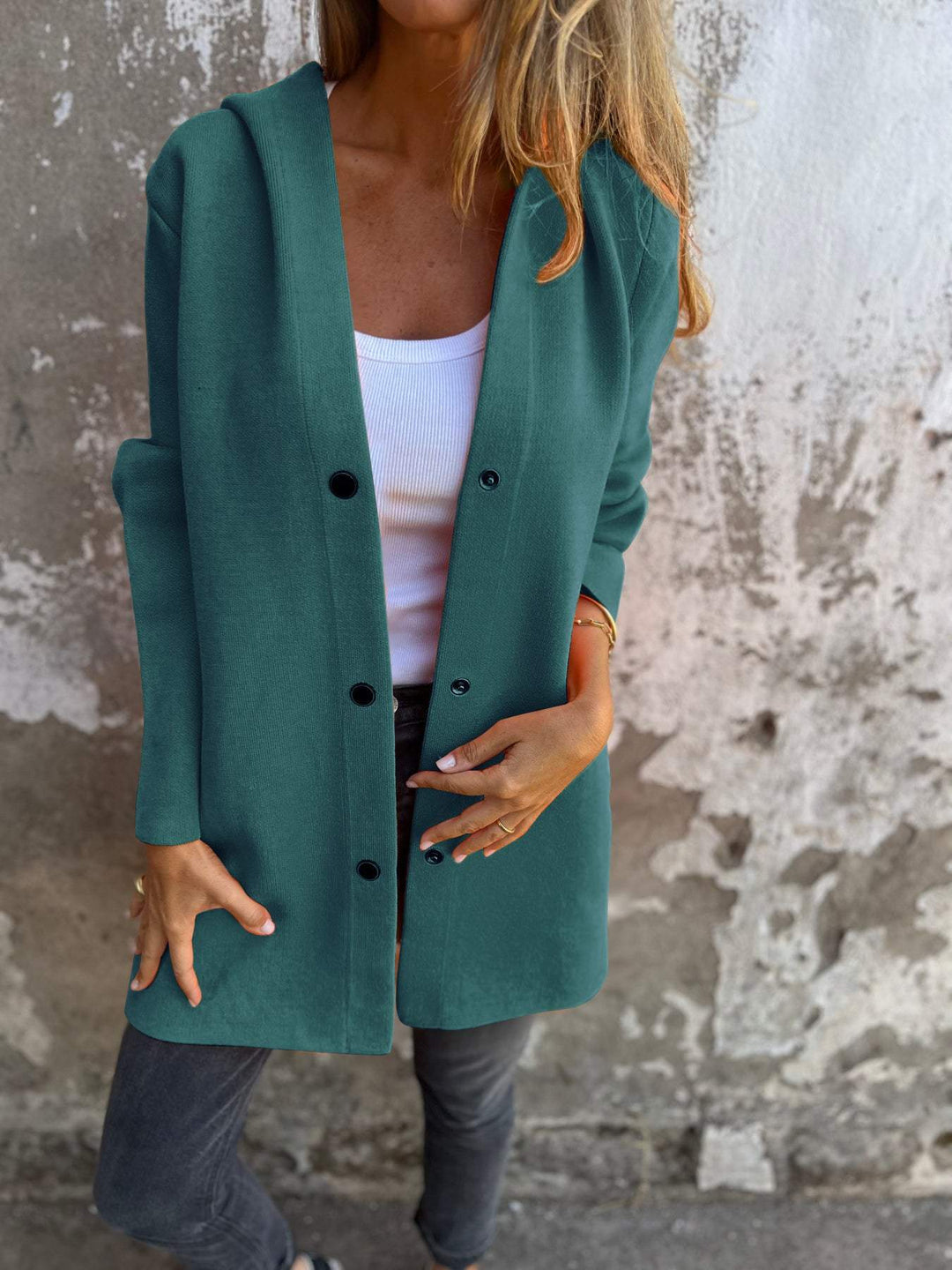 Adriana - Cardigan à boutons et capuche